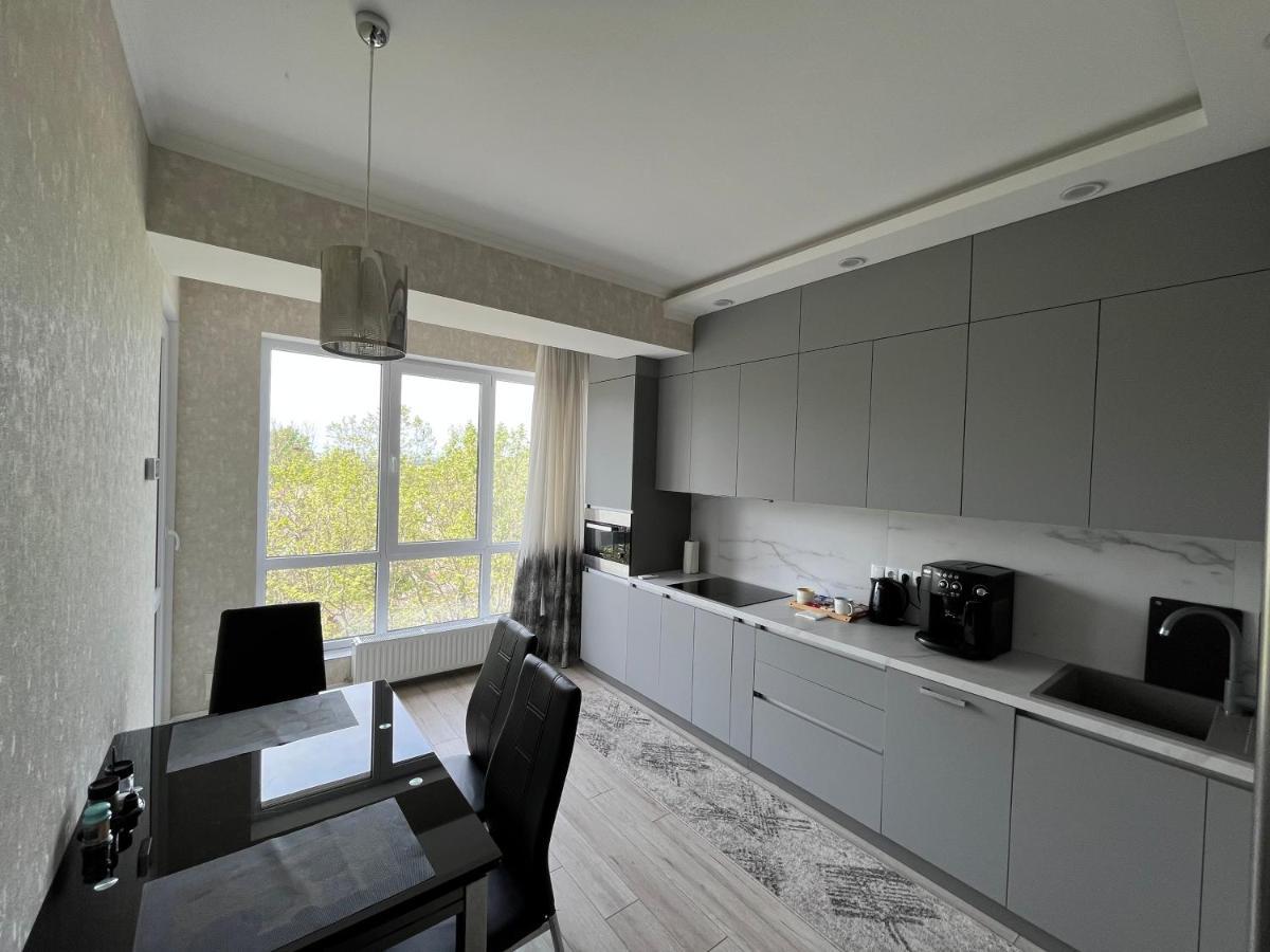 Dendrarium Park Apartment Chisinau Exterior photo